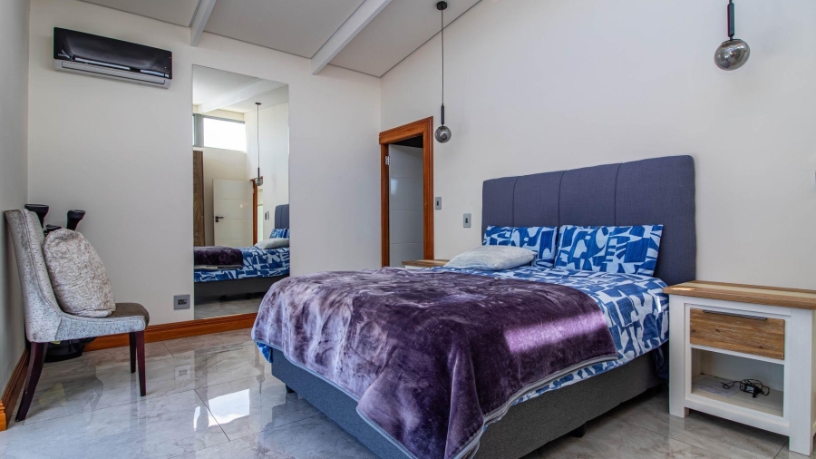 5 Bedroom Property for Sale in Benguela Cove Lagoon Wine Estate Western Cape